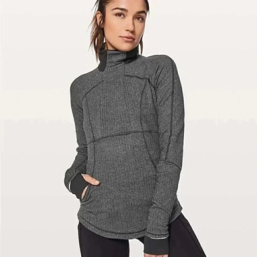 Lululemon Womens‎ Black and Grey Sz 8 Base Runner 1/2 Zip Breathable Pullover
